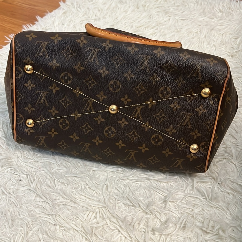 Authentic Louis Vuitton - Picture 3 of 7